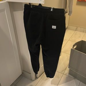 Unisex medium black Herschel joggers